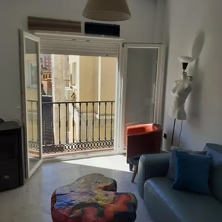 Pop Art House 2 Bedrooms Apartment