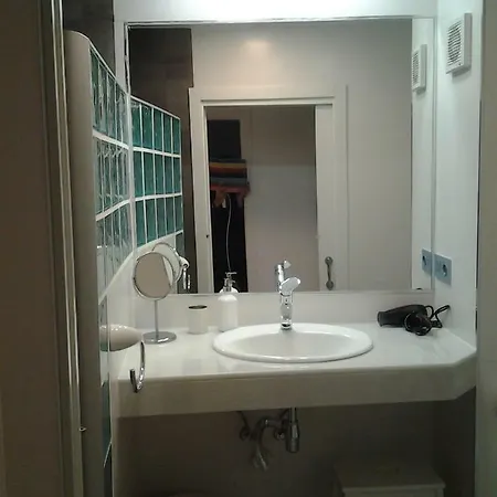 Apartment Pop Art House 2 Bedrooms *